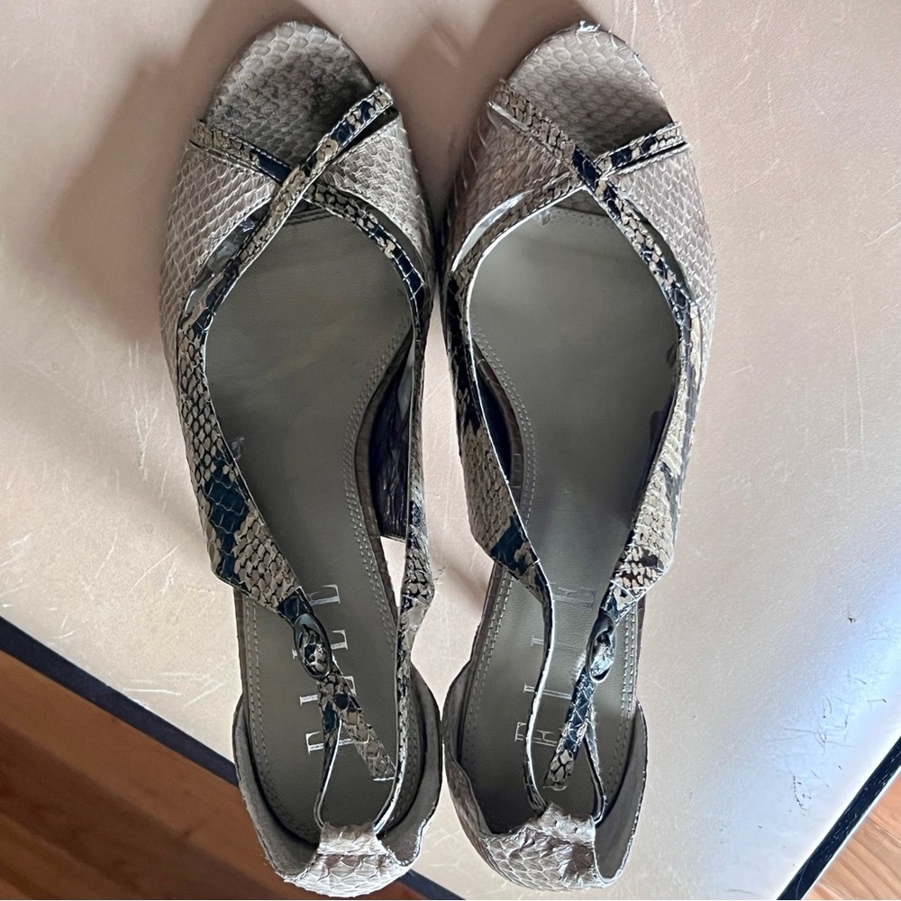 Elle snake print peep toe sling back heels!